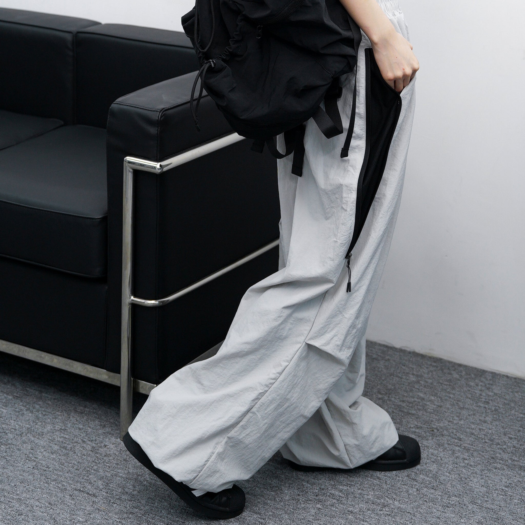 [UNISEX] SIDE ZIPPER NYLON PANTS/ 2色