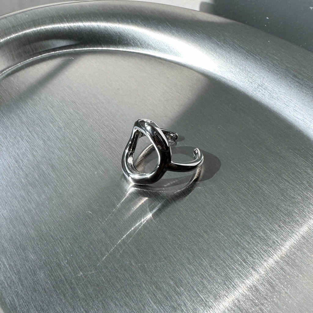 Hollow Ring/ 1色